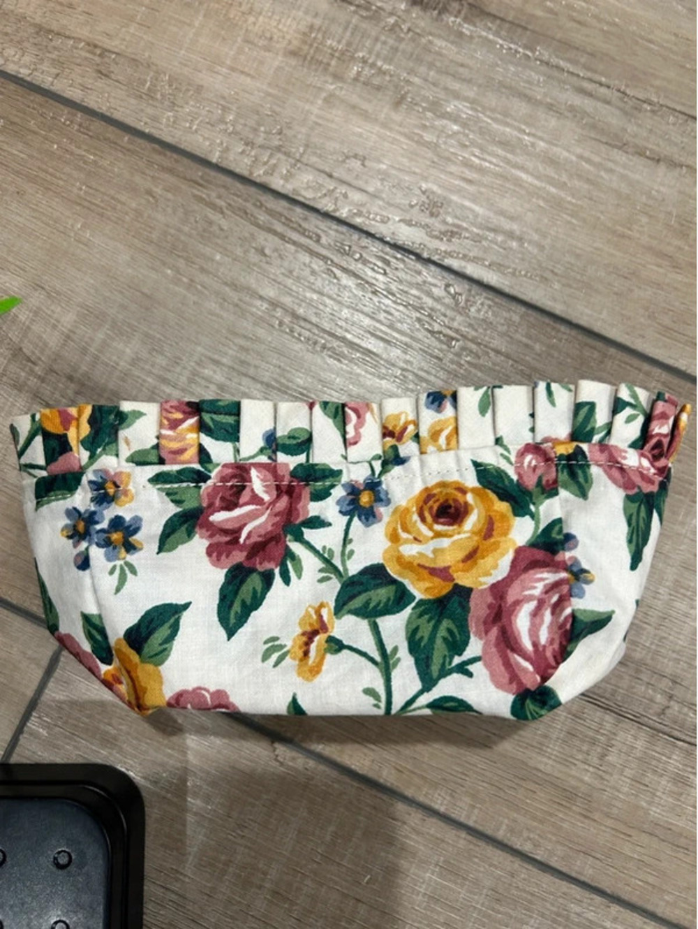 Longaberger tea basket liner Garden splendor roses